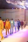 ��������硰Ұ�����  ��ҫ���